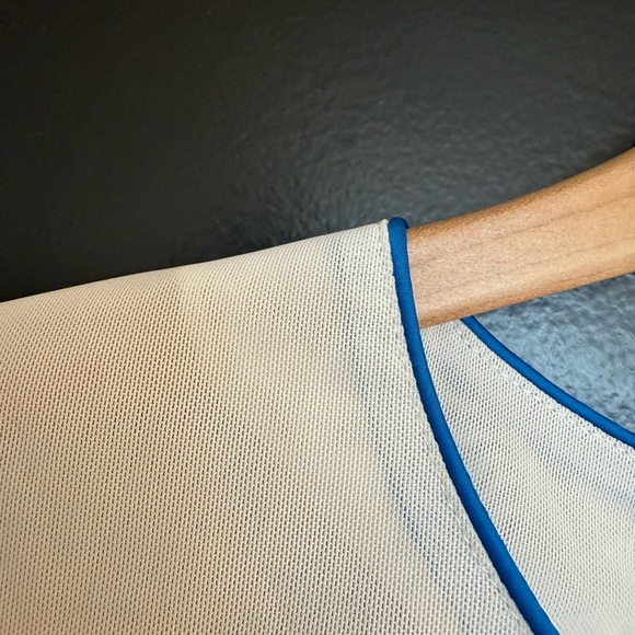 Marni size 8 EUC “Summertime 🦜” Saturday morn shear poly/cotton slight crop rare - Picture 14 of 16